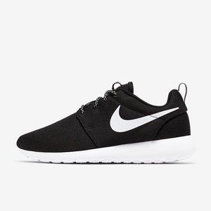 Black Nike Roche One Women's Size 8